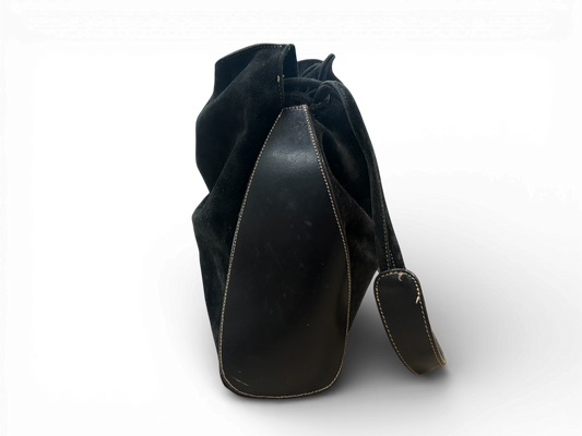 Black Velvet Crossbody Bag – Minimal Timeless Piece