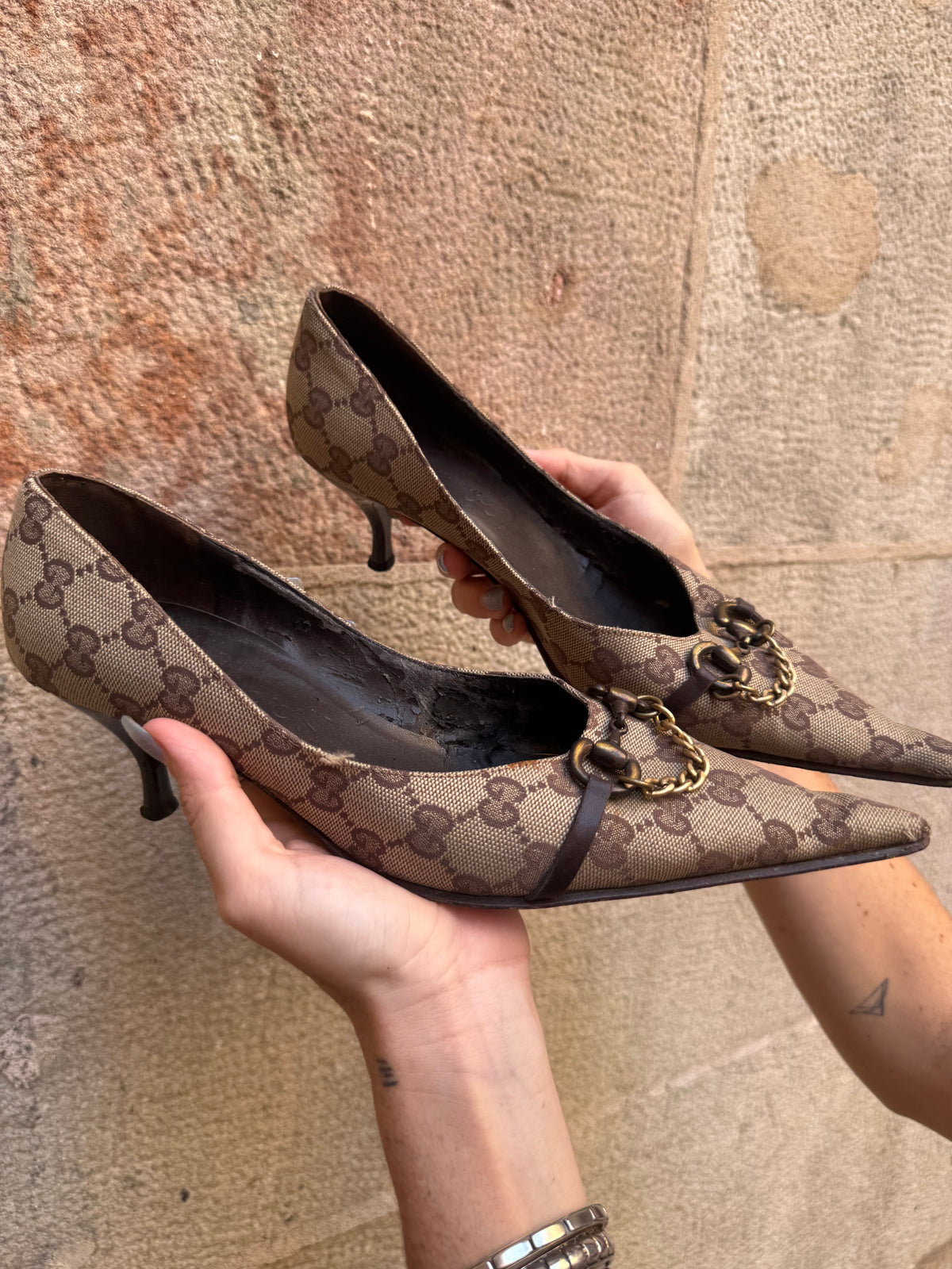 Gucci Vintage GG Monogram Horsebit Chain Pumps