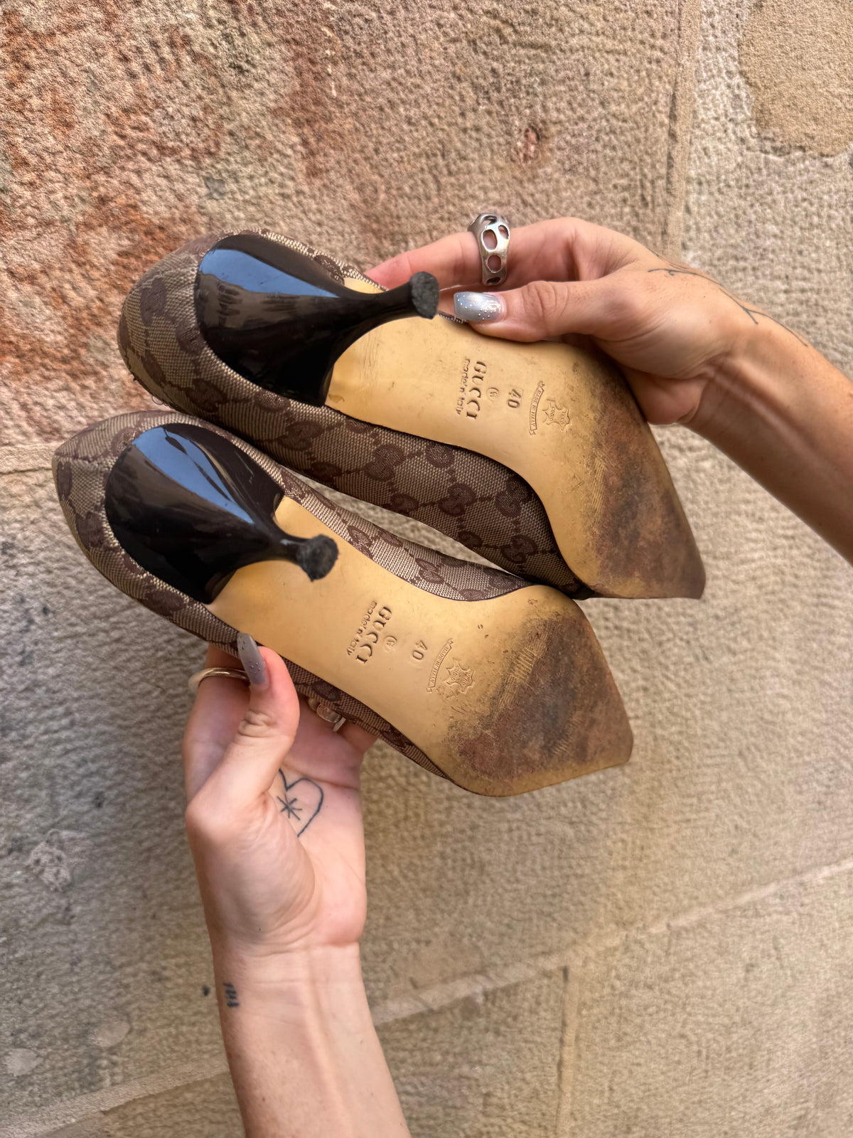 Gucci Vintage GG Monogram Horsebit Chain Pumps