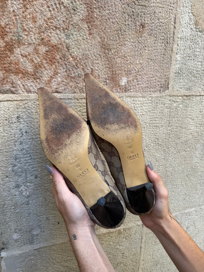 Gucci Vintage GG Monogram Horsebit Chain Pumps