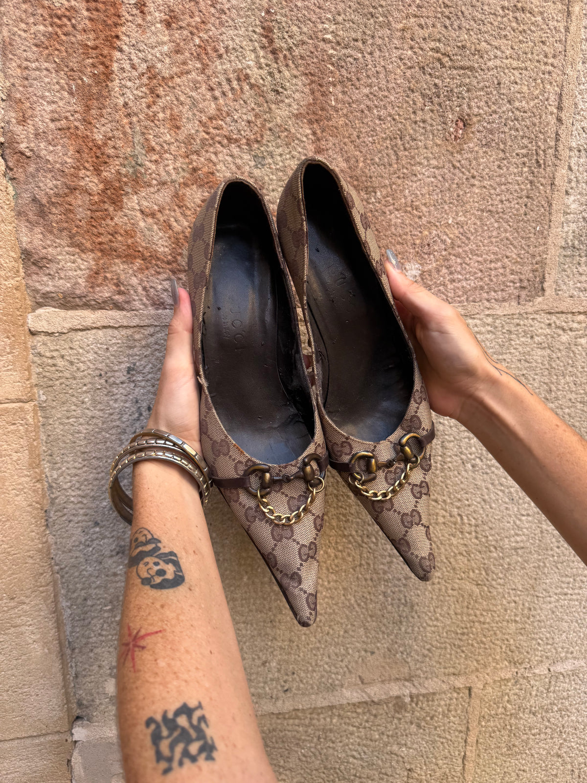 Gucci Vintage GG Monogram Horsebit Chain Pumps