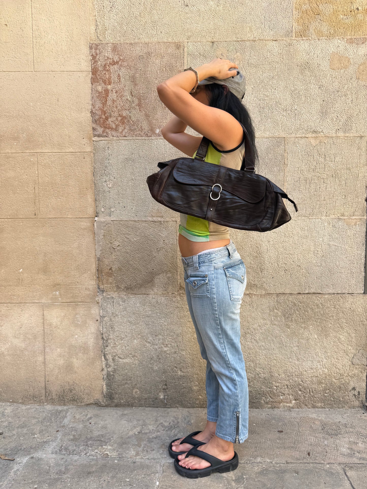 Y2K Capri Jeans with Zip Waist Detail