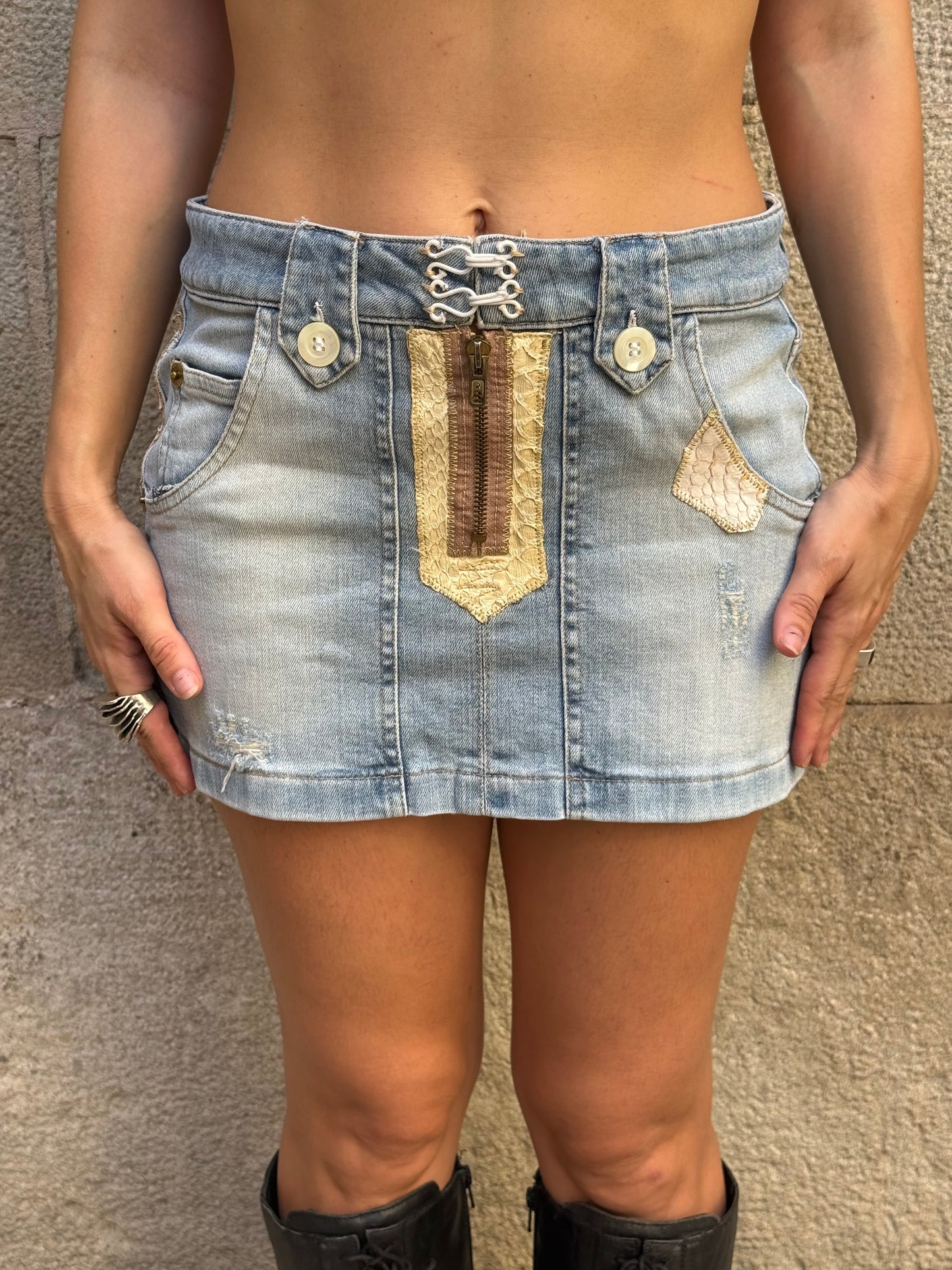 Y2K Denim Mini Skirt with Lace & Leather Details – Size 36
