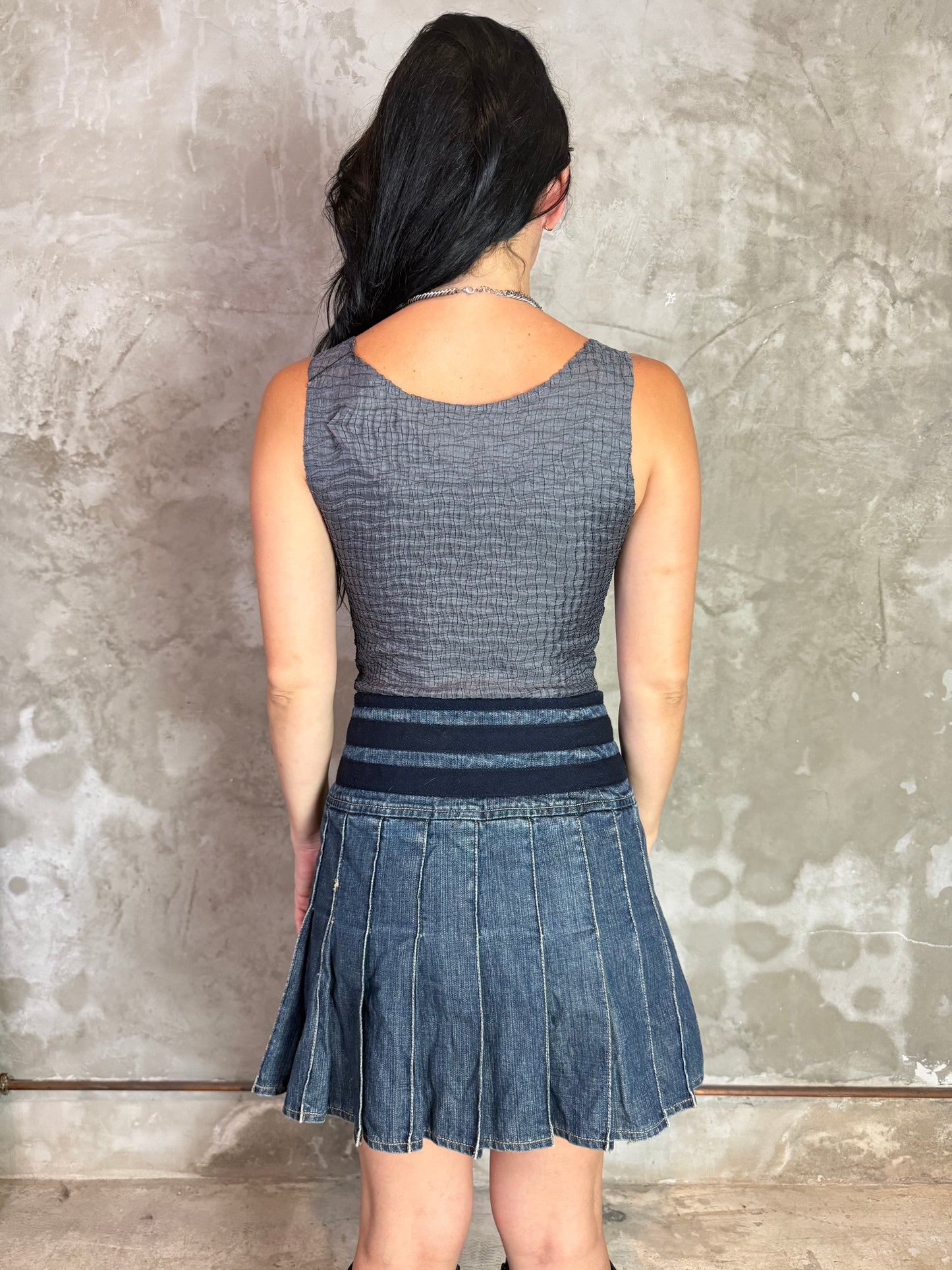 Textured Grey Tank Top – Size P