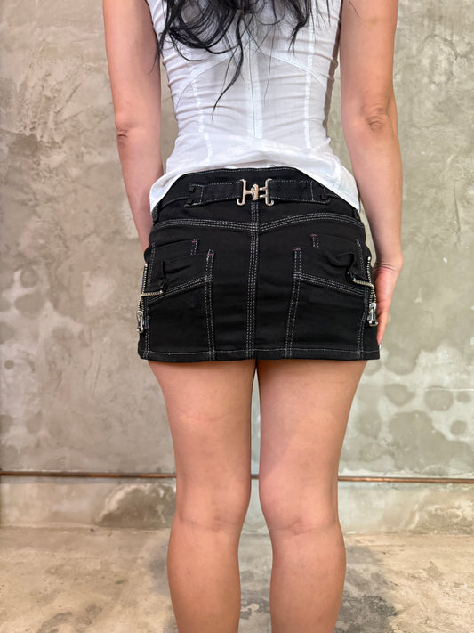 Y2K Black Mini Skirt with Contrast Stitching